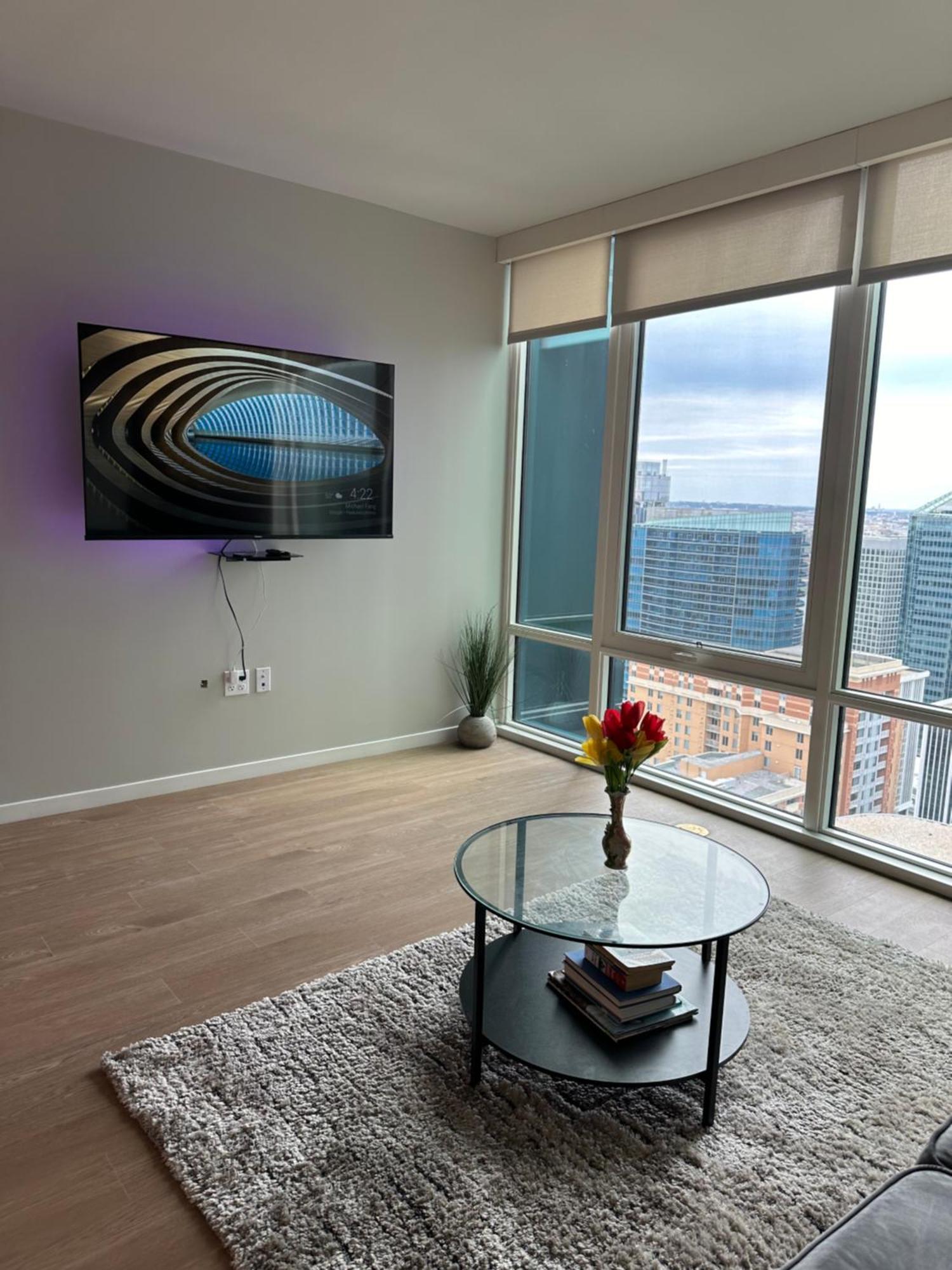 Luxury 2 Bedroom Apt In Arlington With City View Exterior photo